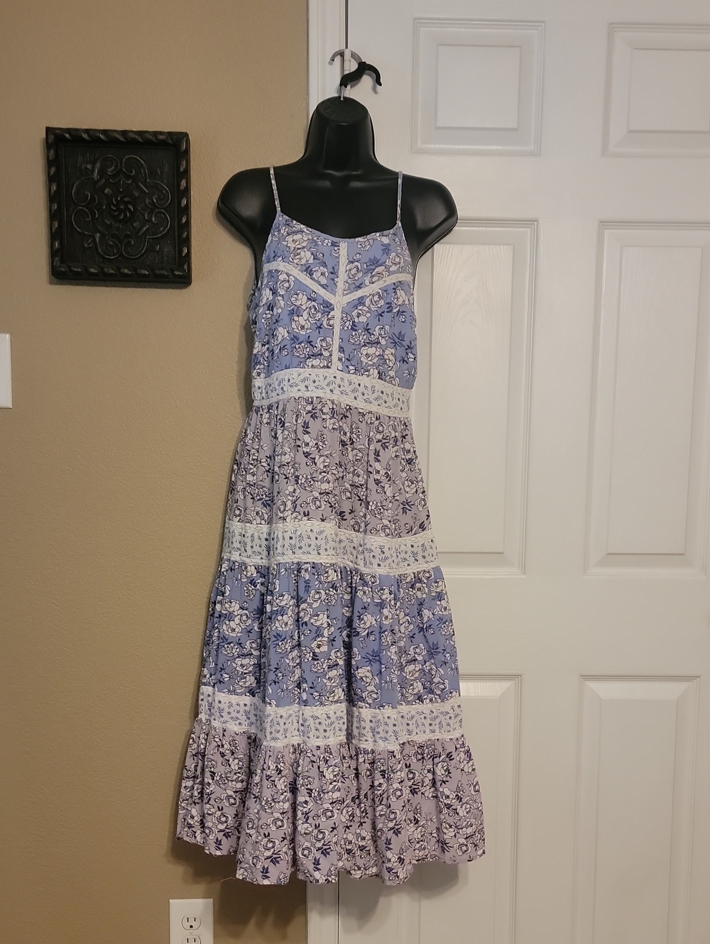Jessica Simpson Lavender Blue Floral Maxi Dress